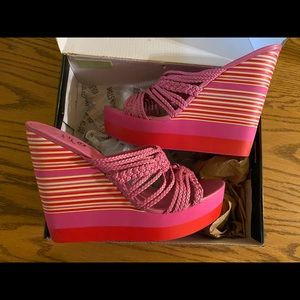 NEW Colin Stuart Pink Multi Stripe Wedge Sandals 9